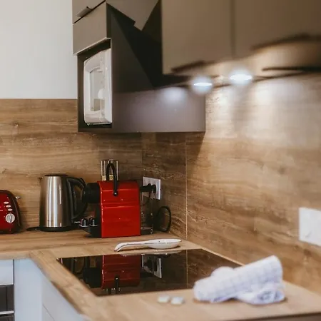 T3, Spacieux, Climatise, Cosy Apartment